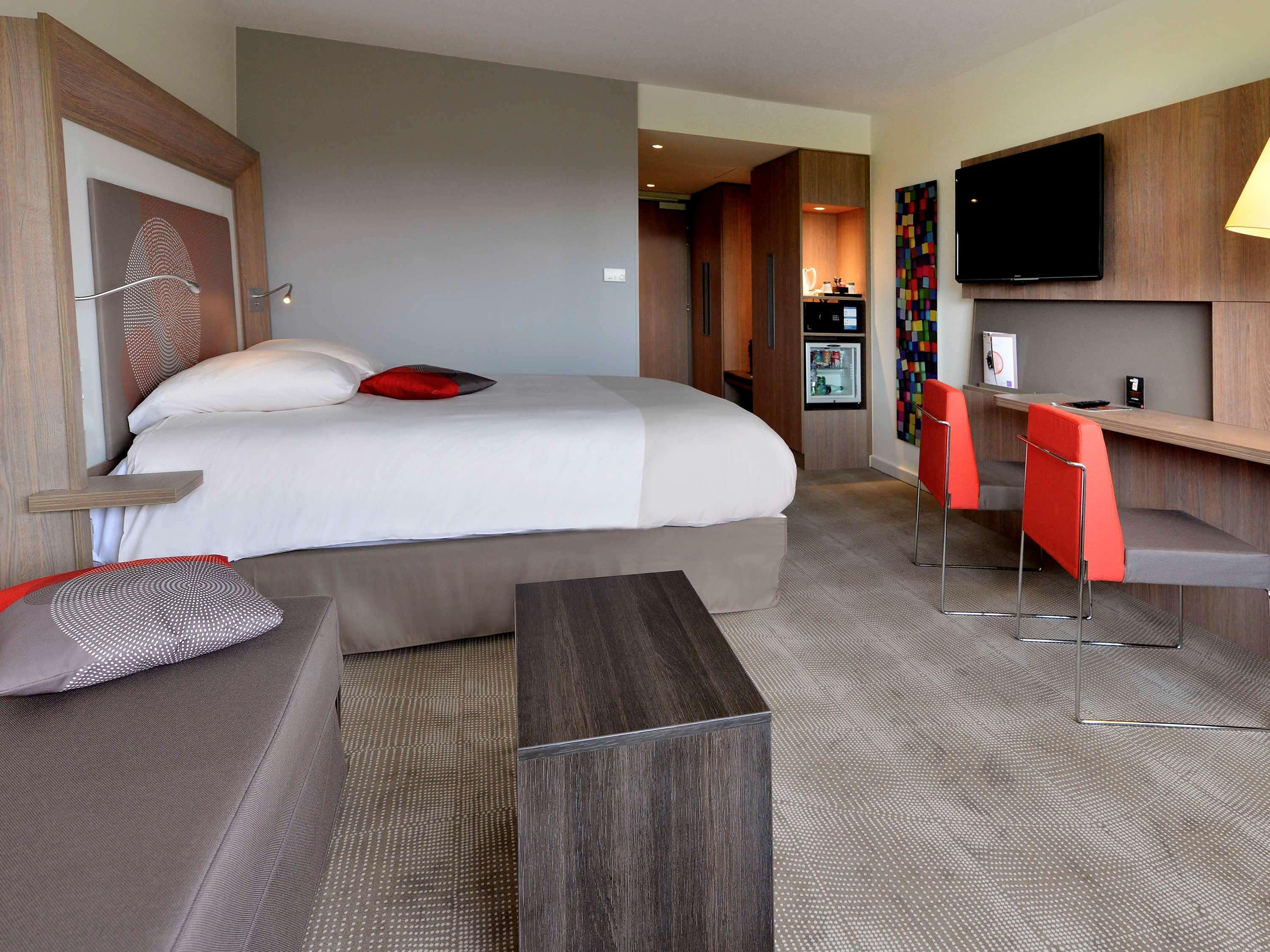 Novotel Clermont-Ferrand Exterior photo