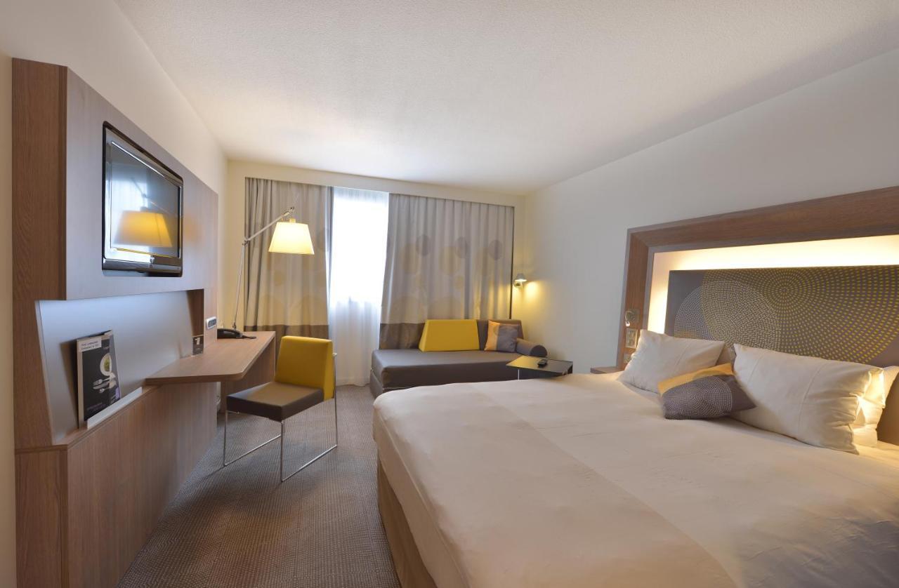 Novotel Clermont-Ferrand Exterior photo