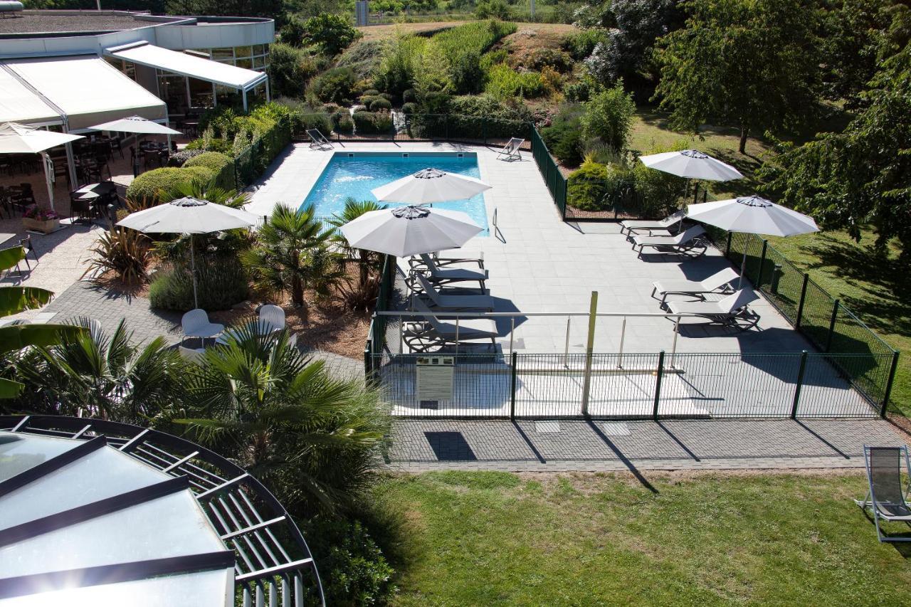 Novotel Clermont-Ferrand Exterior photo